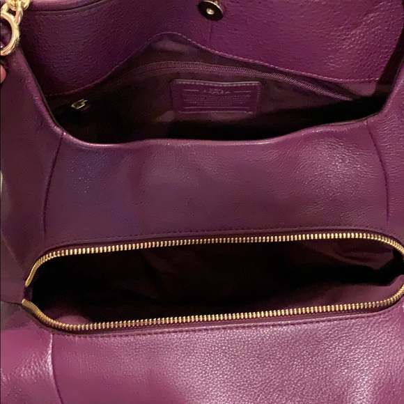 Coach Purple Handbag NWOT - Picture 4 of 4